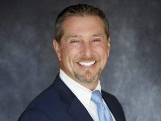 Loan Officer Brent Hancock