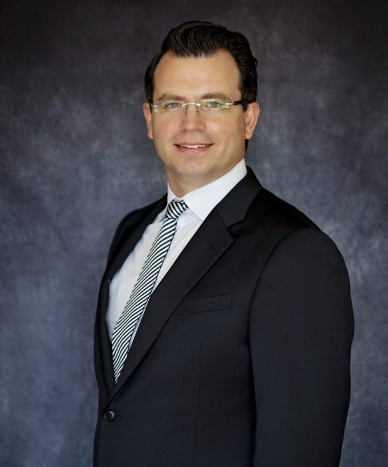 Loan Officer Chris Walker